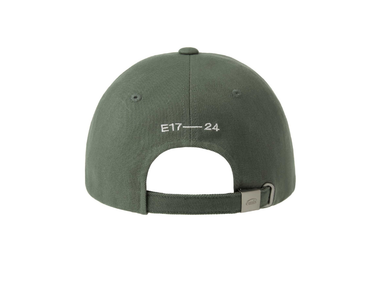 https://d2cva83hdk3bwc.cloudfront.net/emis-heart-wappen-ball-cap-khaki-3.jpg