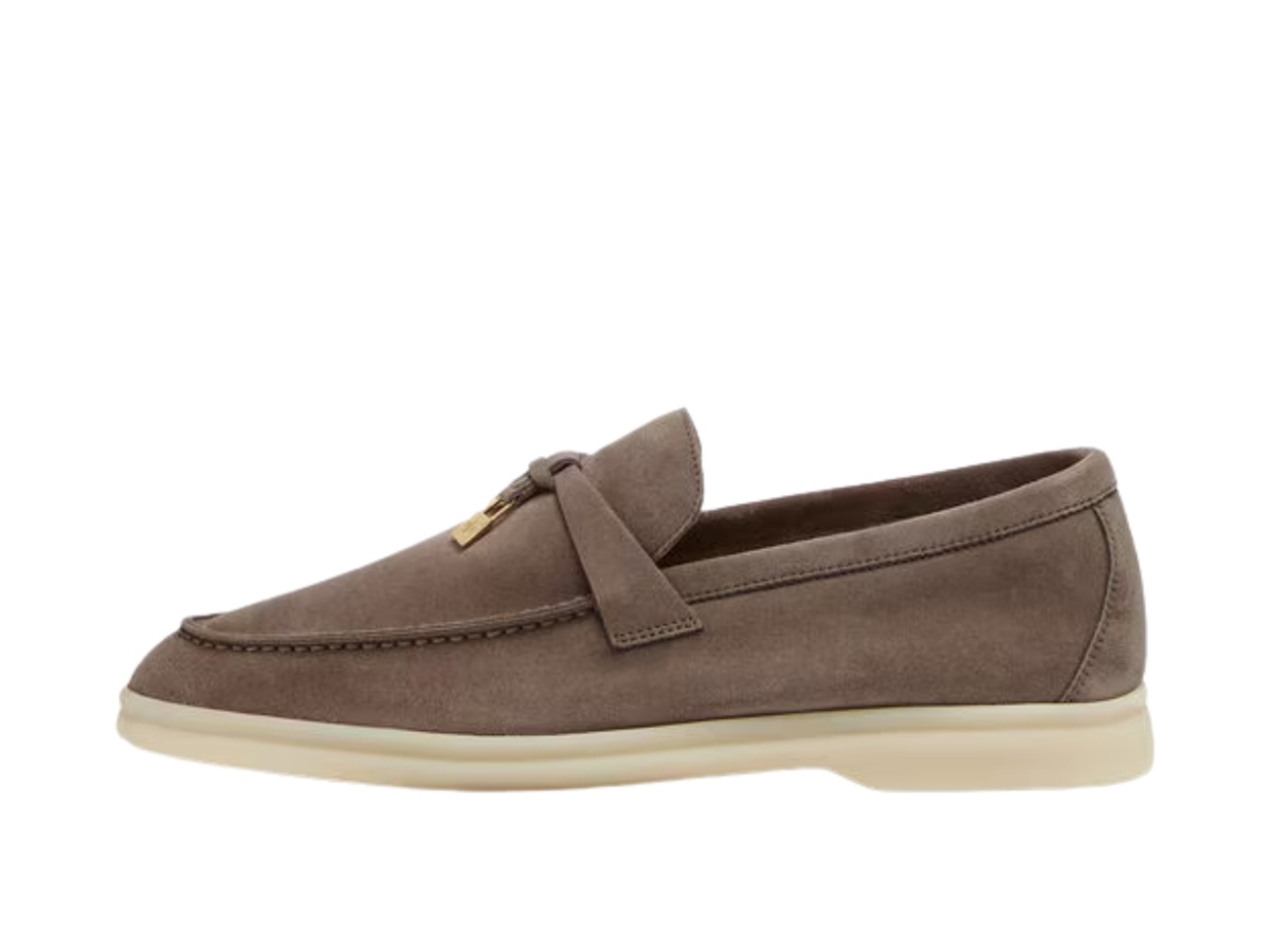 https://d2cva83hdk3bwc.cloudfront.net/fae5444-m0tt-loro-piana-sea-sail-walk-loafer-rain-drops-2.jpg