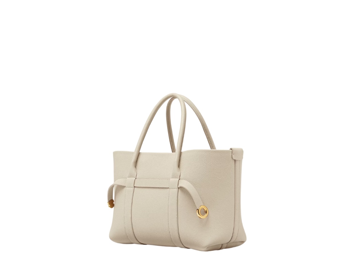 https://d2cva83hdk3bwc.cloudfront.net/fao7473-a0if-loro-piana-ghiera-shopper-small-in-calfskin-with-gold-hardware-light-travertine-sun-gold-3.jpg