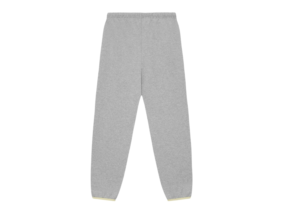 https://d2cva83hdk3bwc.cloudfront.net/fear-of-god-essentials-sweatpants-light-heather-grey--sp24--2.jpg