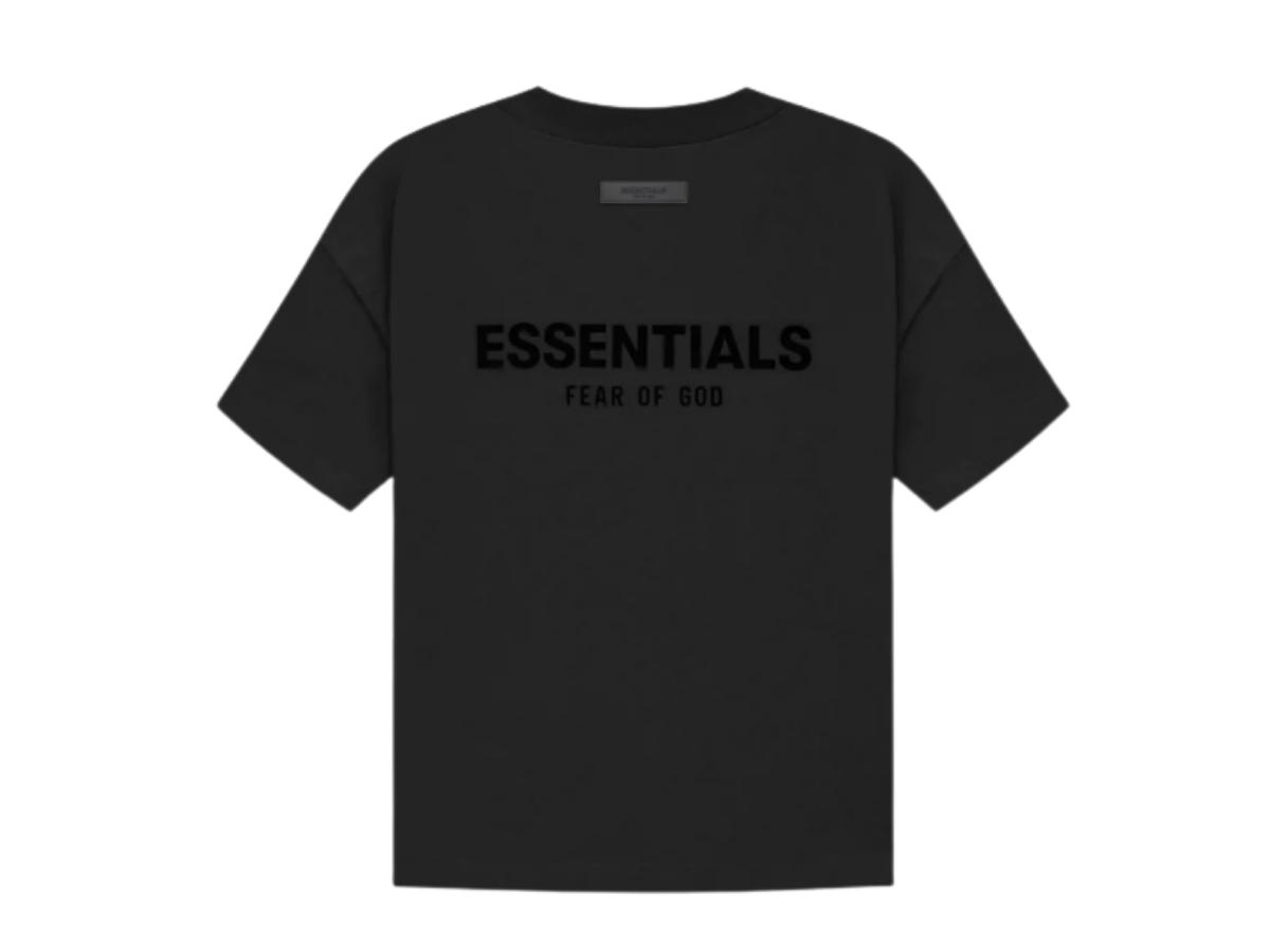 https://d2cva83hdk3bwc.cloudfront.net/fear-of-god-essentials-t-shirt-stretch-limo--ss22---2.jpg