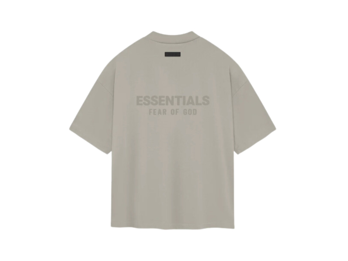 https://d2cva83hdk3bwc.cloudfront.net/fear-of-god-essentials-v-neck-t-shirt-seal-2.jpg