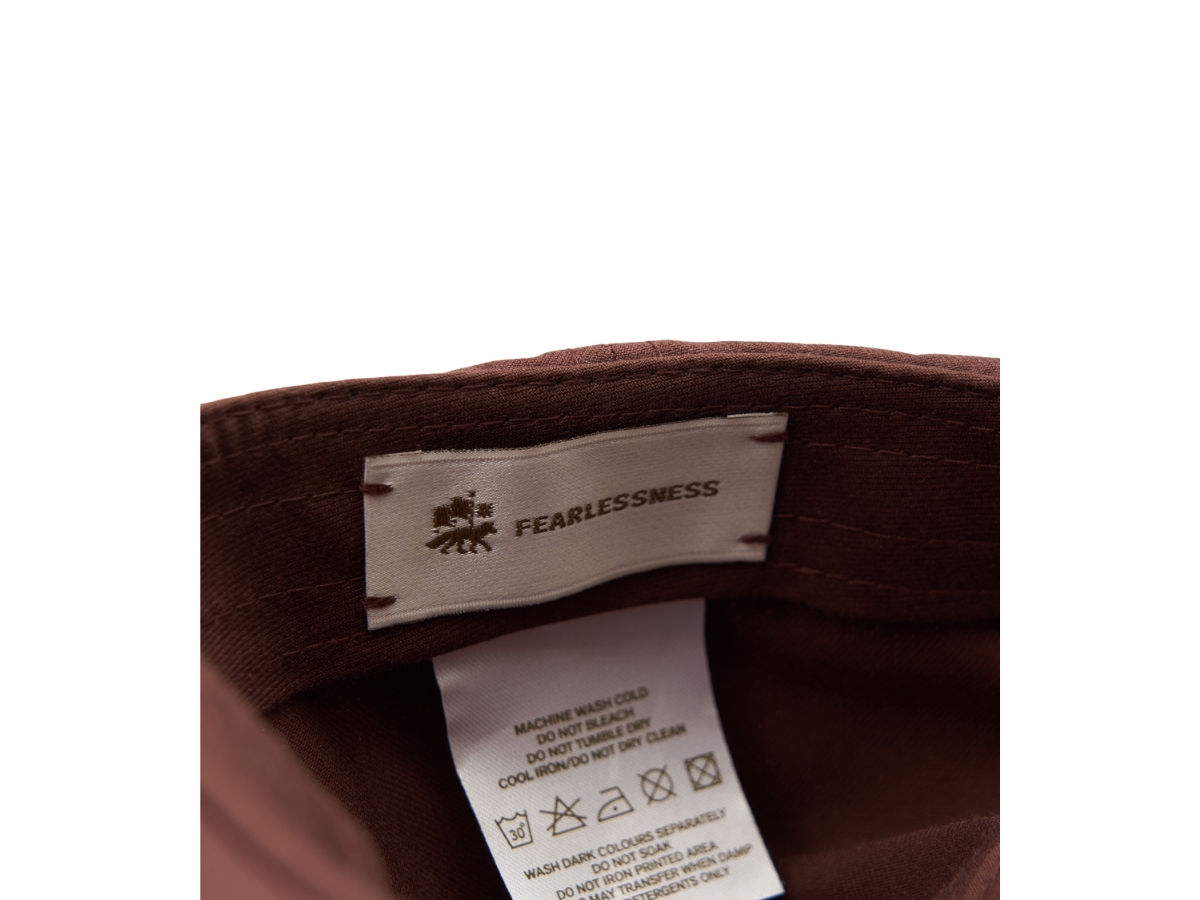 https://d2cva83hdk3bwc.cloudfront.net/fearlessness-golf-club-flag-cap-brown-5.jpg