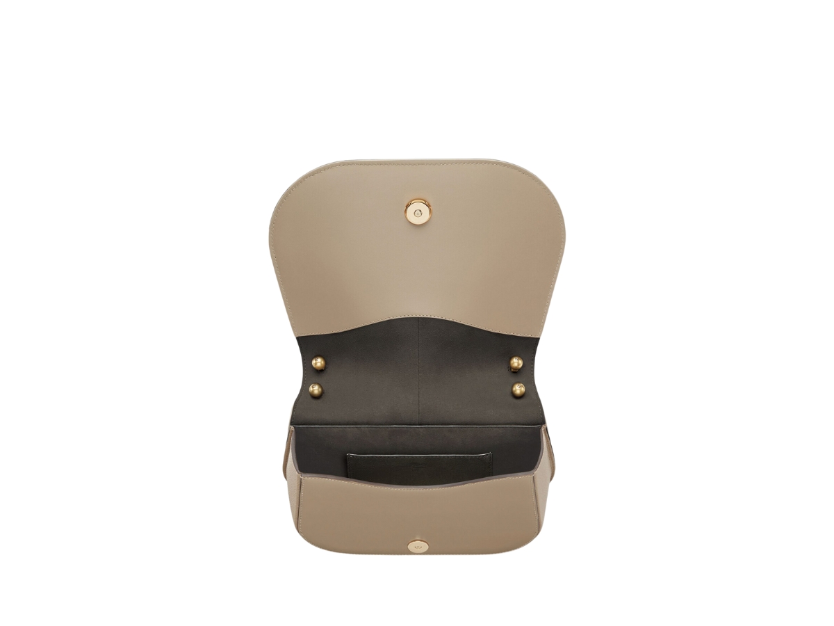 https://d2cva83hdk3bwc.cloudfront.net/fendi-c-mon-medium-bag-in-smooth-leather-and-full-grain-leather-with-gold-finish-metalware-dove-grey-2.jpg