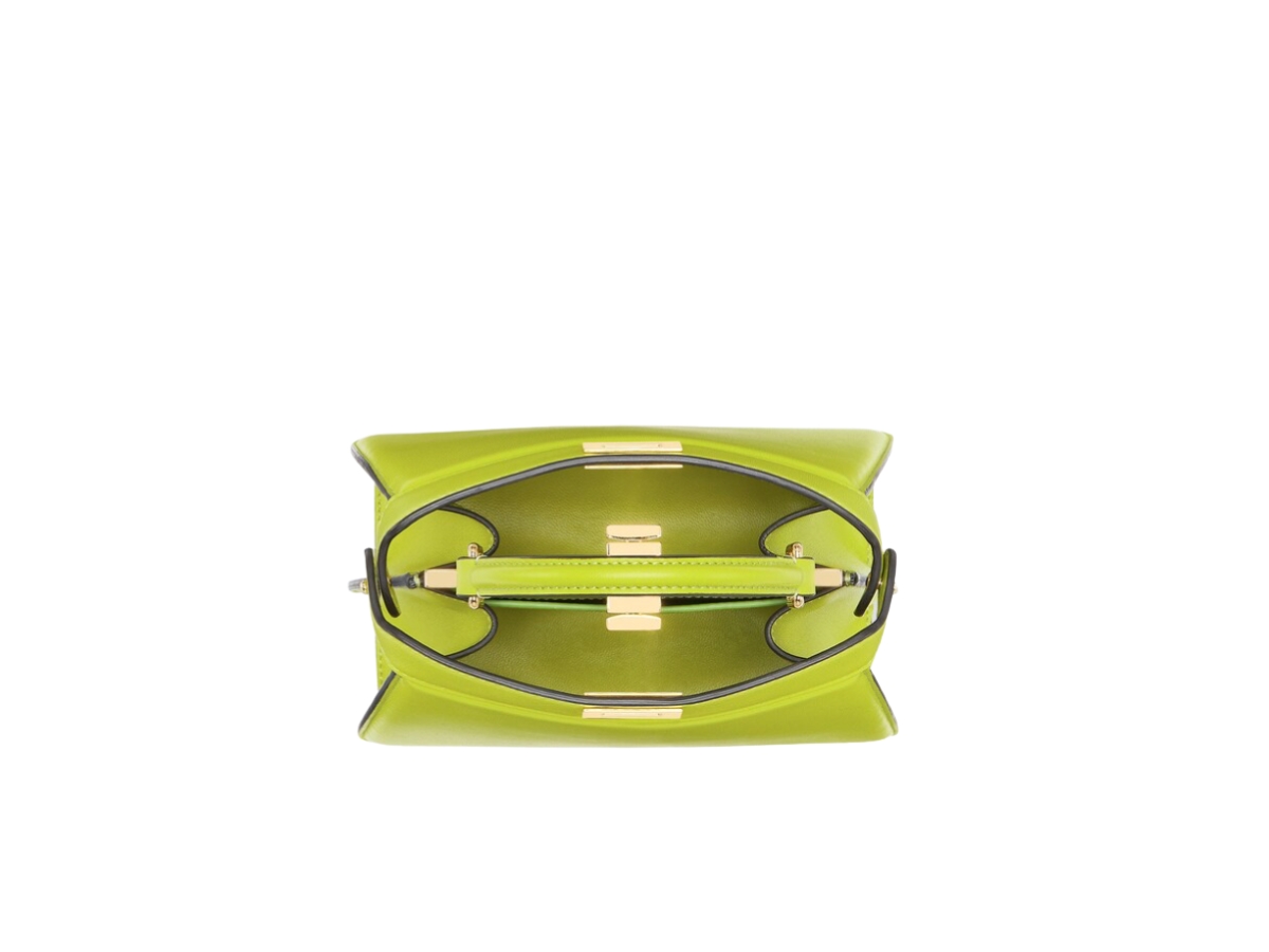 https://d2cva83hdk3bwc.cloudfront.net/fendi-peekaboo-iseeu-petite-in-acid-green-padded-nappa-leather-bag-with-gold-finish-metalware-3.jpg