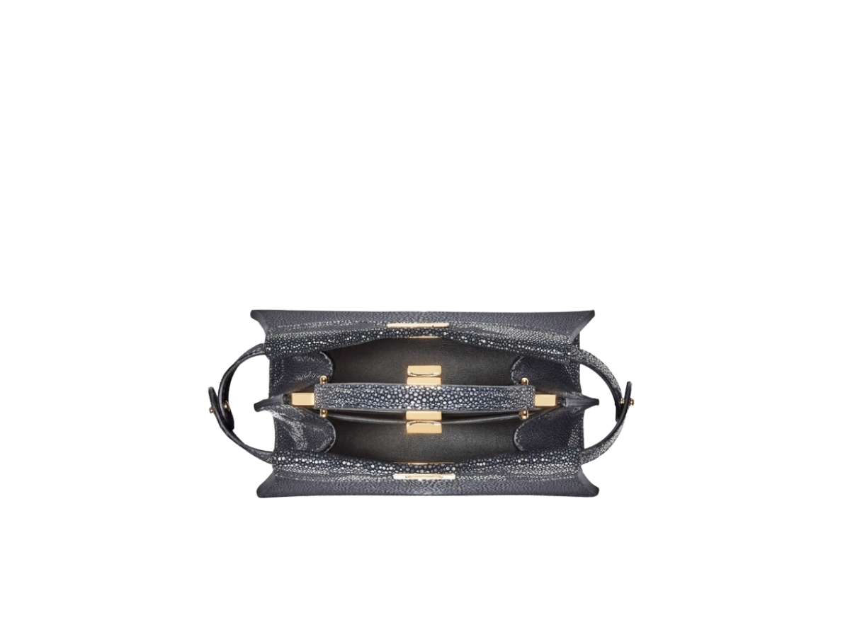 https://d2cva83hdk3bwc.cloudfront.net/fendi-peekaboo-iseeu-petite-in-black-stingray-leather-with-gold-finish-metalware-3.jpg