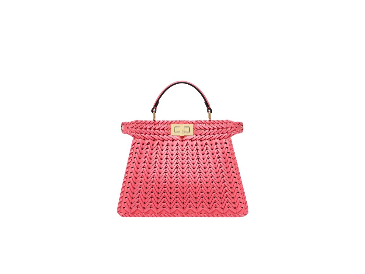 https://d2cva83hdk3bwc.cloudfront.net/fendi-peekaboo-iseeu-small-in-pink-leather-with-gold-finish-metalware-1.jpg