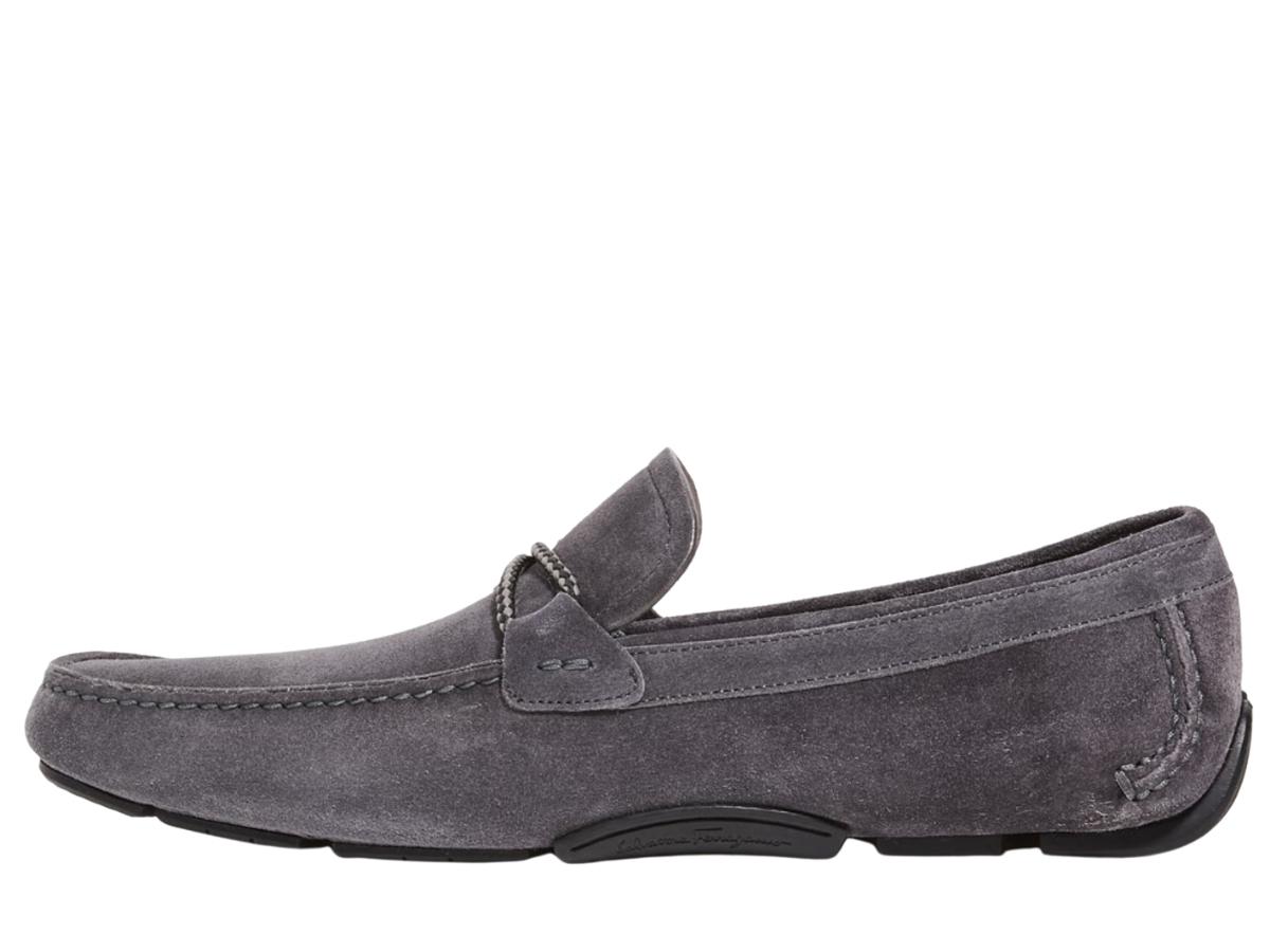 https://d2cva83hdk3bwc.cloudfront.net/ferragamo-front-ornamented-driver-loafers-stromboli---fango-2.jpg
