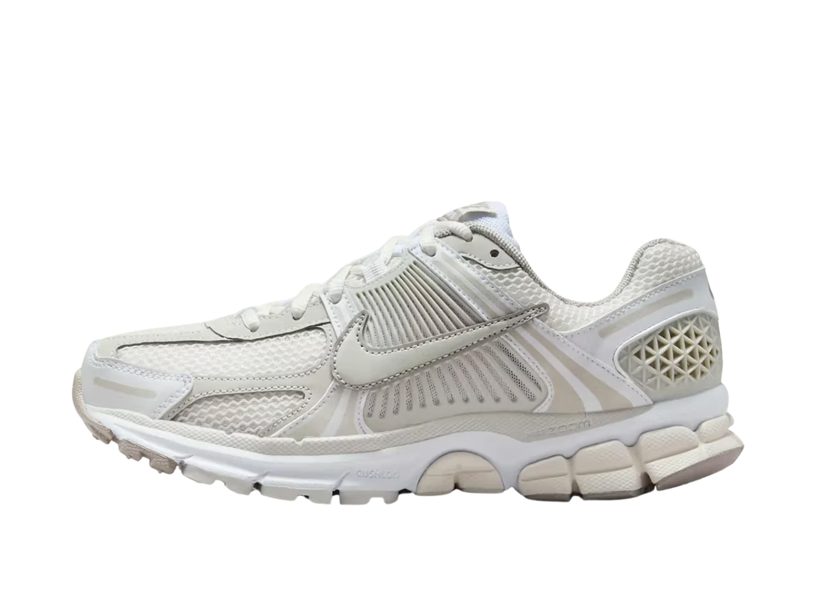 https://d2cva83hdk3bwc.cloudfront.net/fj2028-107-nike-zoom-vomero-5-light-bone-women-s-2.jpg