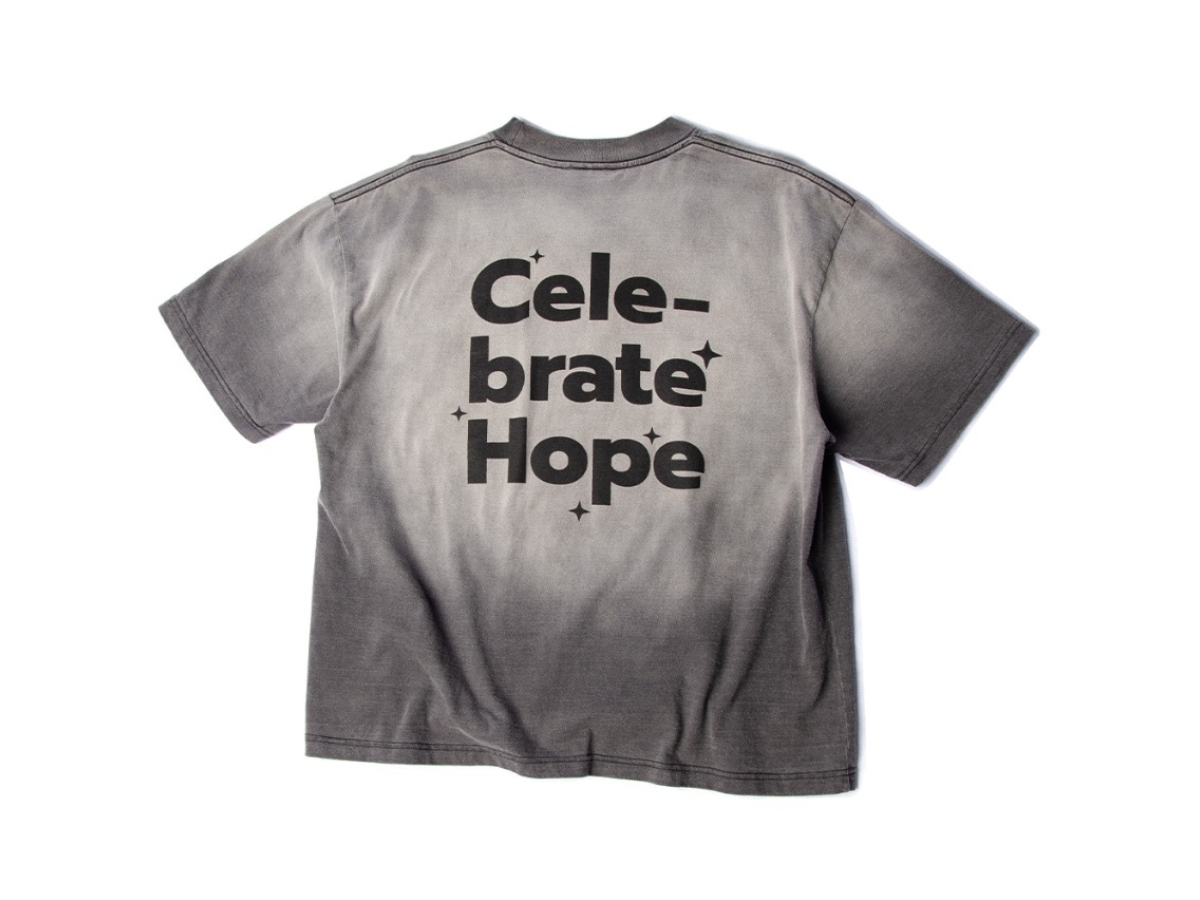 https://d2cva83hdk3bwc.cloudfront.net/flaxship_flaxship-boxy-fit-sun-faded-celebrate-hope-black-color-----------------------celebrate-hope-1.jpg