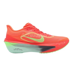 Buy Nike Anti Slip Wear Resistant Low Top Running Shoes Red at Sasom – Authentic and Ready to Ship