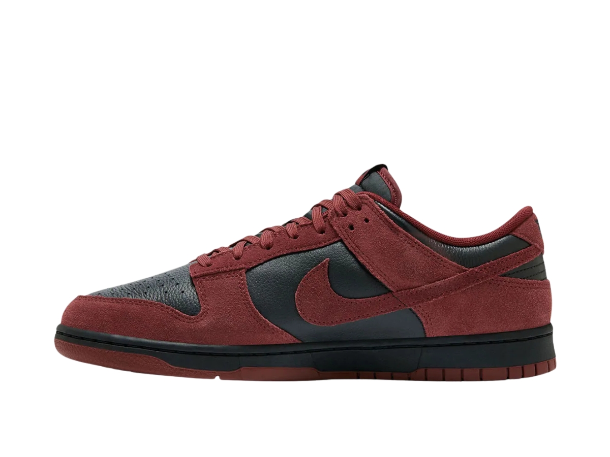 https://d2cva83hdk3bwc.cloudfront.net/fq8249-002-nike-dunk-low-black-dark-team-red-2.jpg