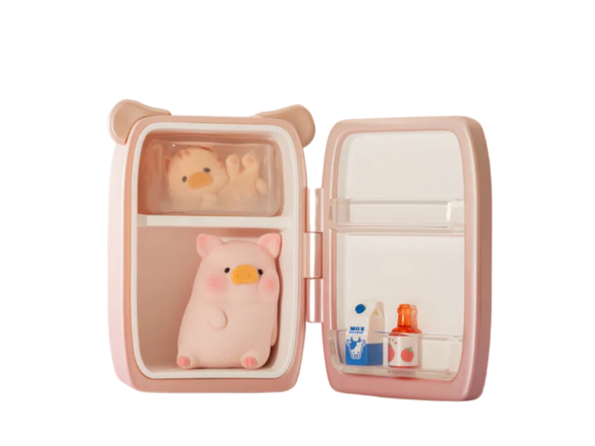 https://d2cva83hdk3bwc.cloudfront.net/frozen-buddies-52toy-lulu-the-piggy-stay-with-you-series-super-secret-edition-1.jpg