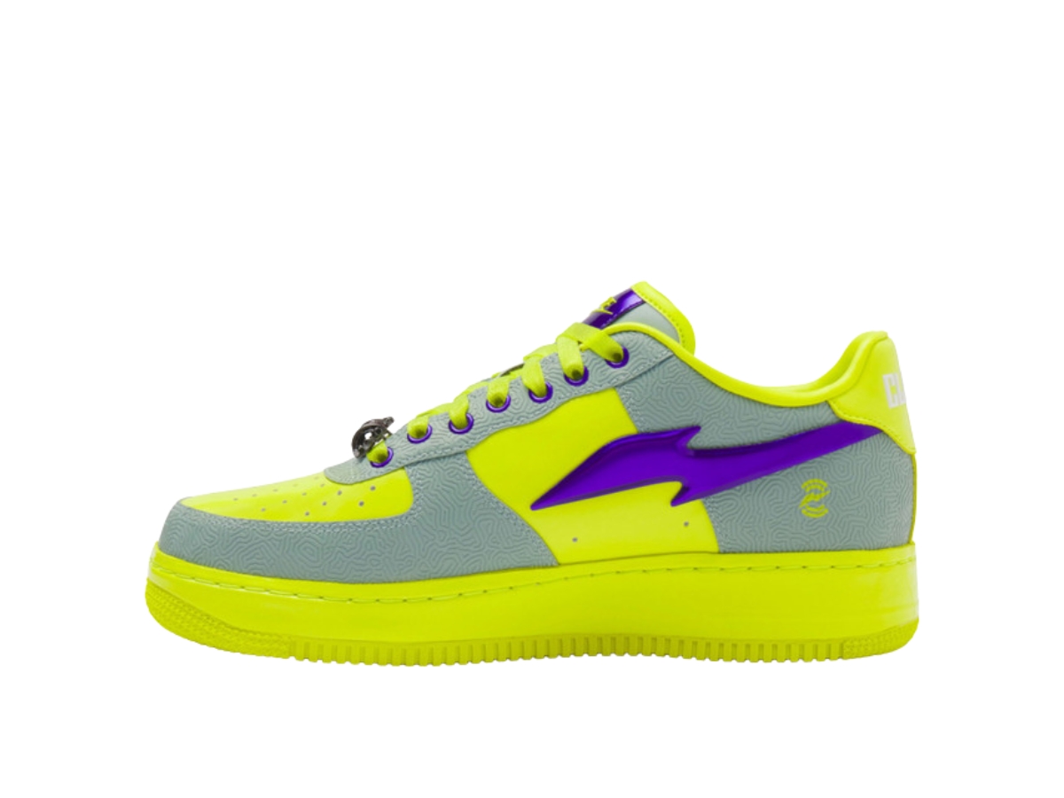 https://d2cva83hdk3bwc.cloudfront.net/fv9244-300-nike-x-rtfkt-air-force-1-low-alien-2.jpg