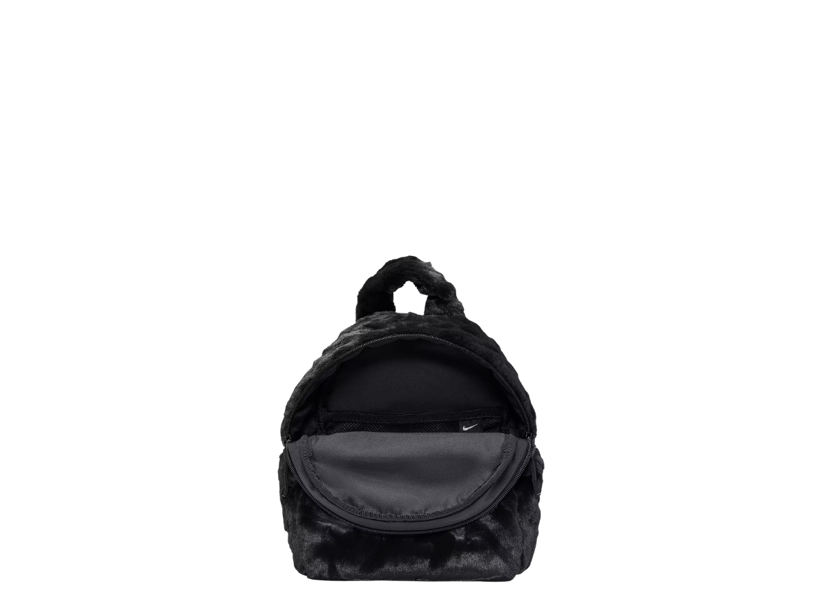 https://d2cva83hdk3bwc.cloudfront.net/fz1328-010-nike-sportswear-futura-mini-backpack-black-2.jpg