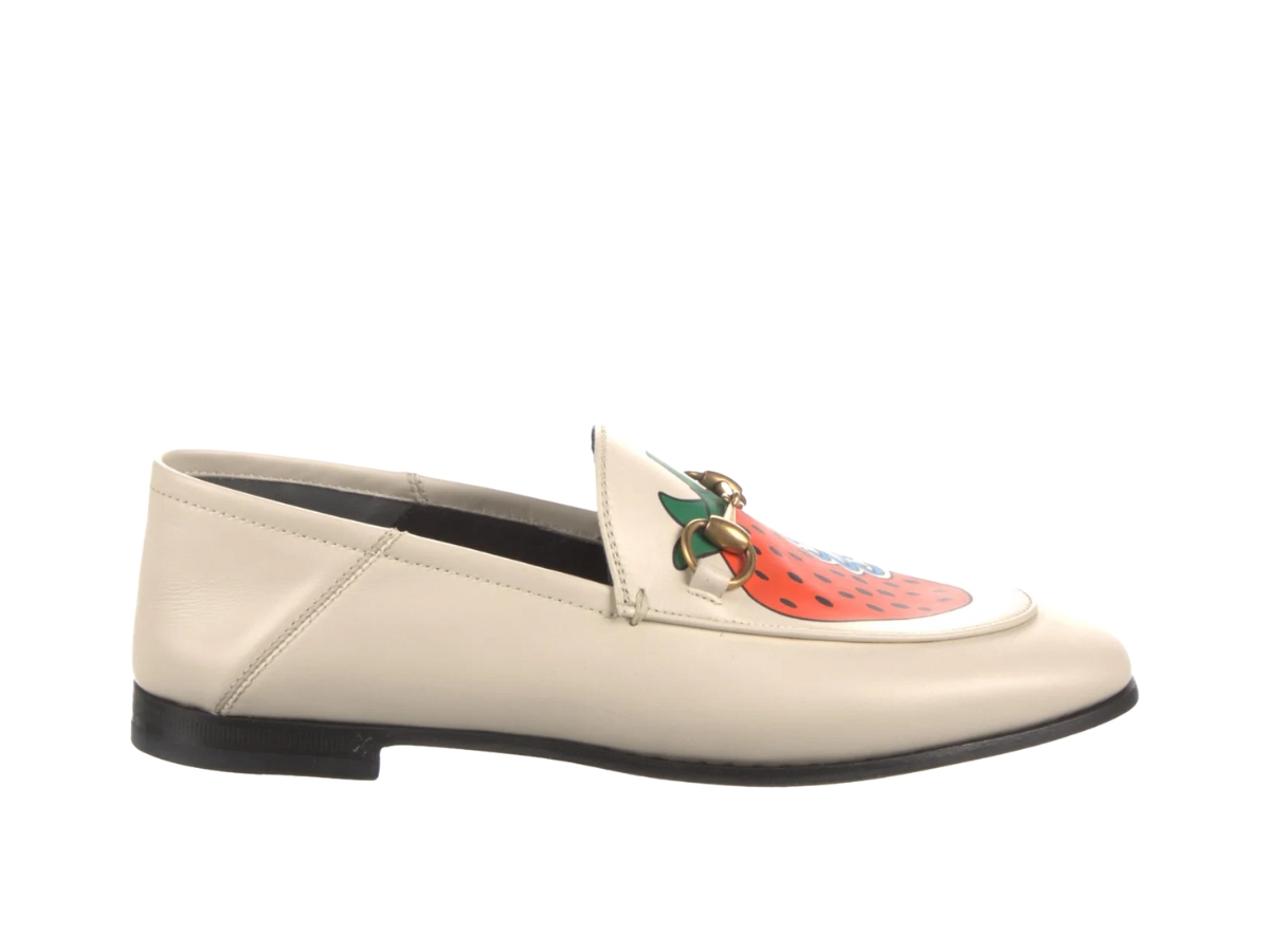 https://d2cva83hdk3bwc.cloudfront.net/gc-losgbhalwws-gucci-brixton-horsebit-accent-loafer-white-women-s-1.jpg