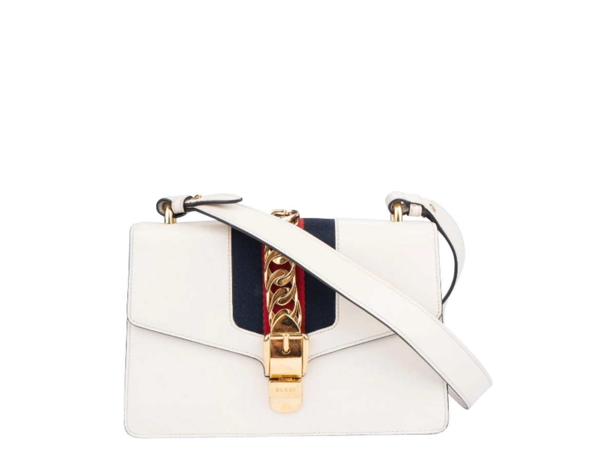 https://d2cva83hdk3bwc.cloudfront.net/gc-sbbggswssb-gucci-gucci-small-white-sylvie-shoulder-bag-1.jpg