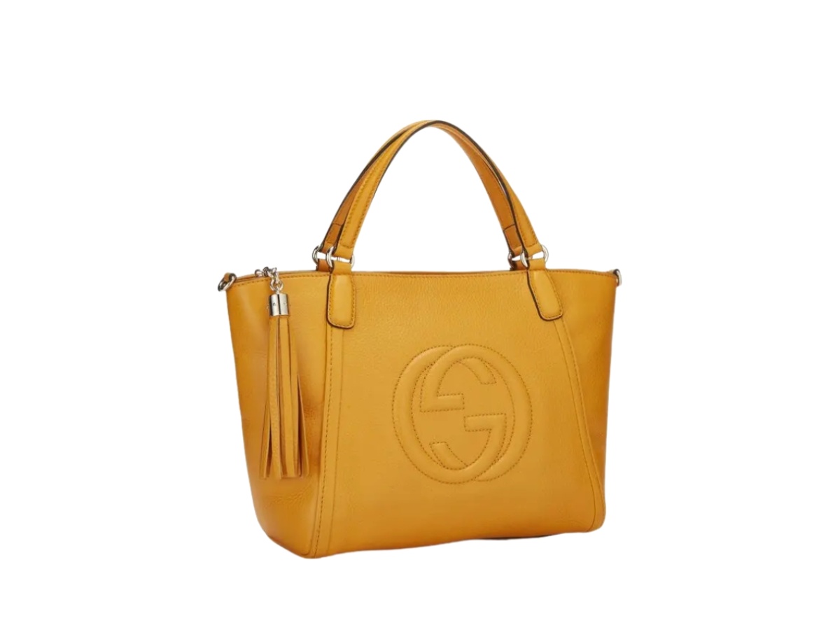 https://d2cva83hdk3bwc.cloudfront.net/gc-sbbgsthby-gucci-soho-top-handle-bag-yellow-2.jpg