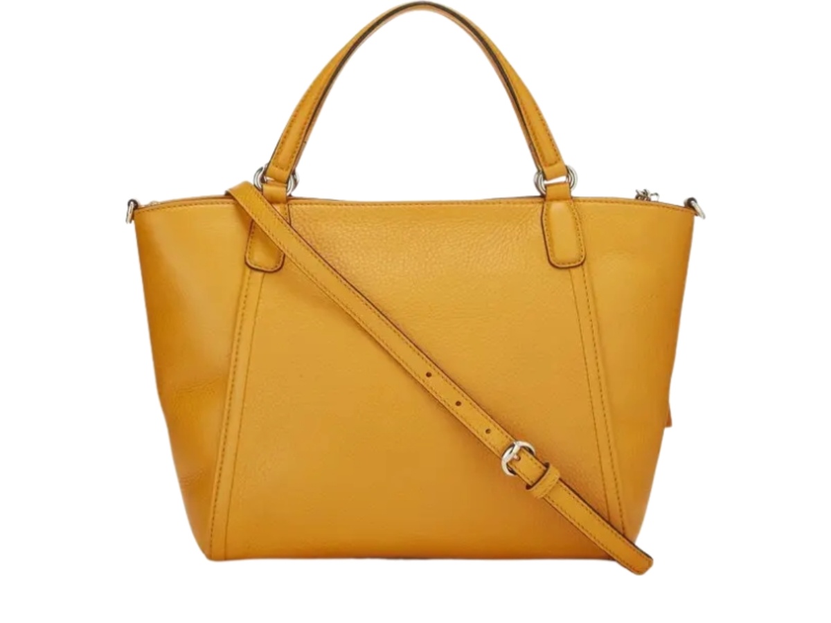 https://d2cva83hdk3bwc.cloudfront.net/gc-sbbgsthby-gucci-soho-top-handle-bag-yellow-4.jpg
