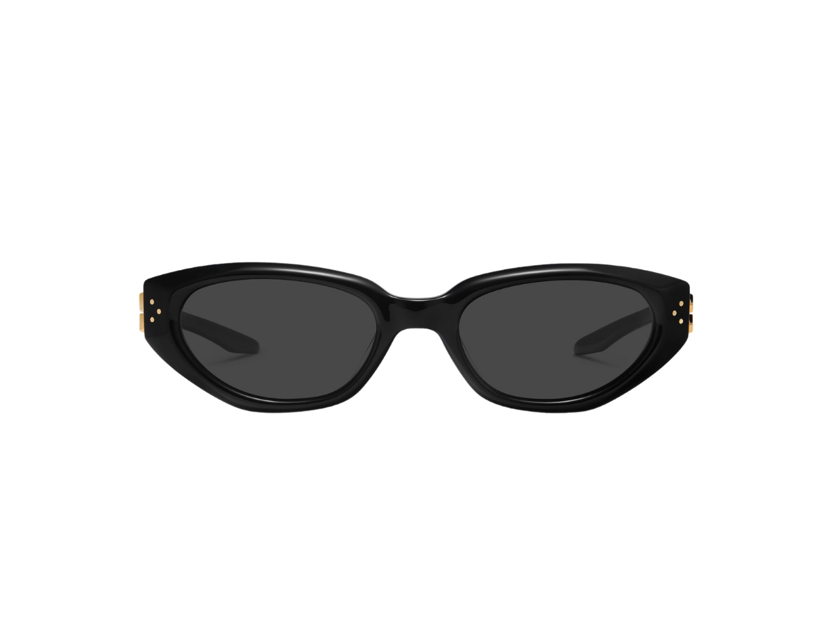 https://d2cva83hdk3bwc.cloudfront.net/gentle-monster-duns-01-in-black-acetate-frame-with-gray-lenses-2.jpg