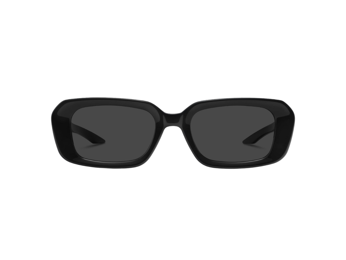 https://d2cva83hdk3bwc.cloudfront.net/gentle-monster-melrose-01in-black-acetate-frame-with-gray-lenses-3.jpg