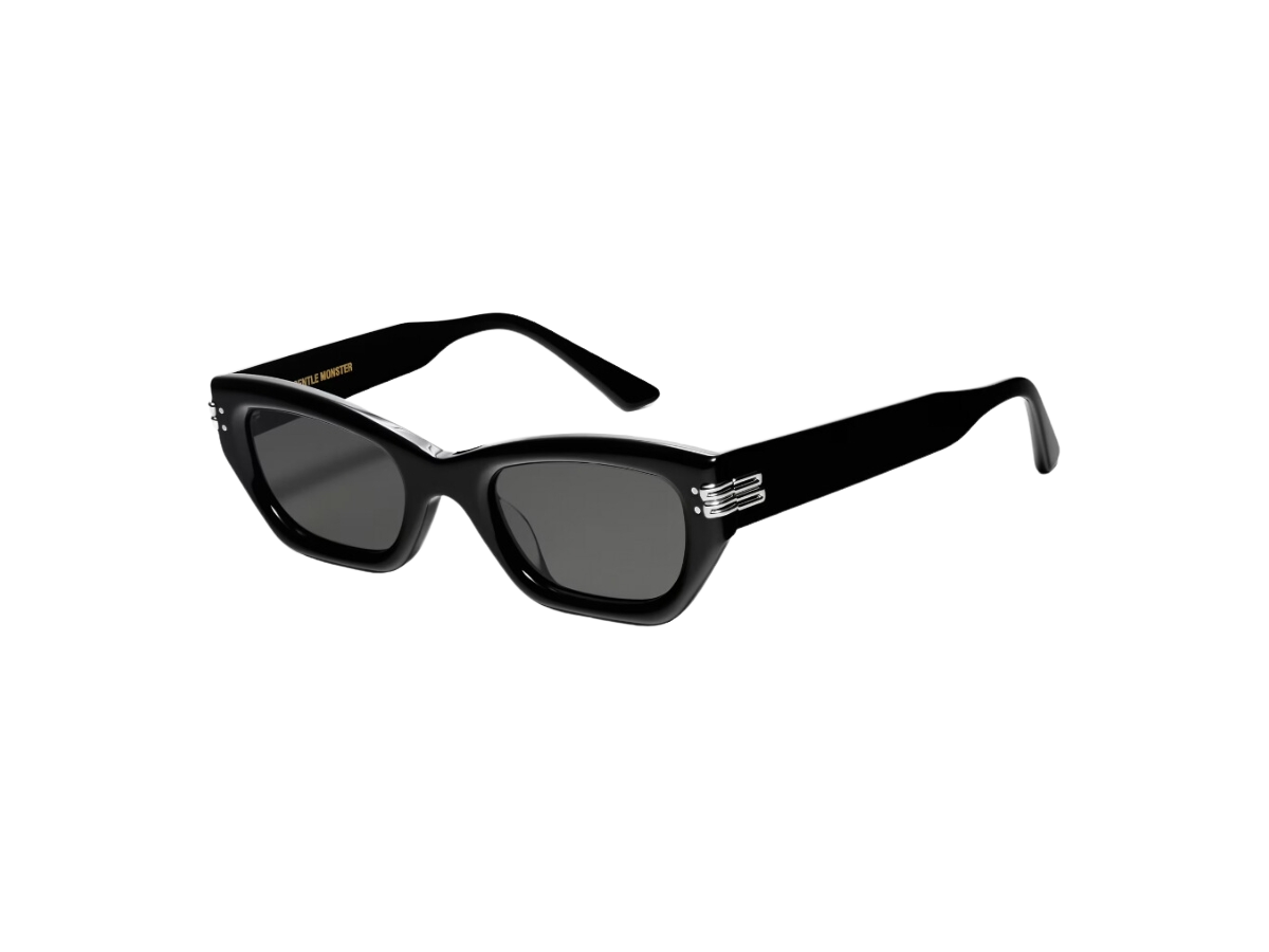 https://d2cva83hdk3bwc.cloudfront.net/gentle-monster-vis-viva-01-sunglasses-in-black-acetate-frame-with-black-lenses-2.jpg