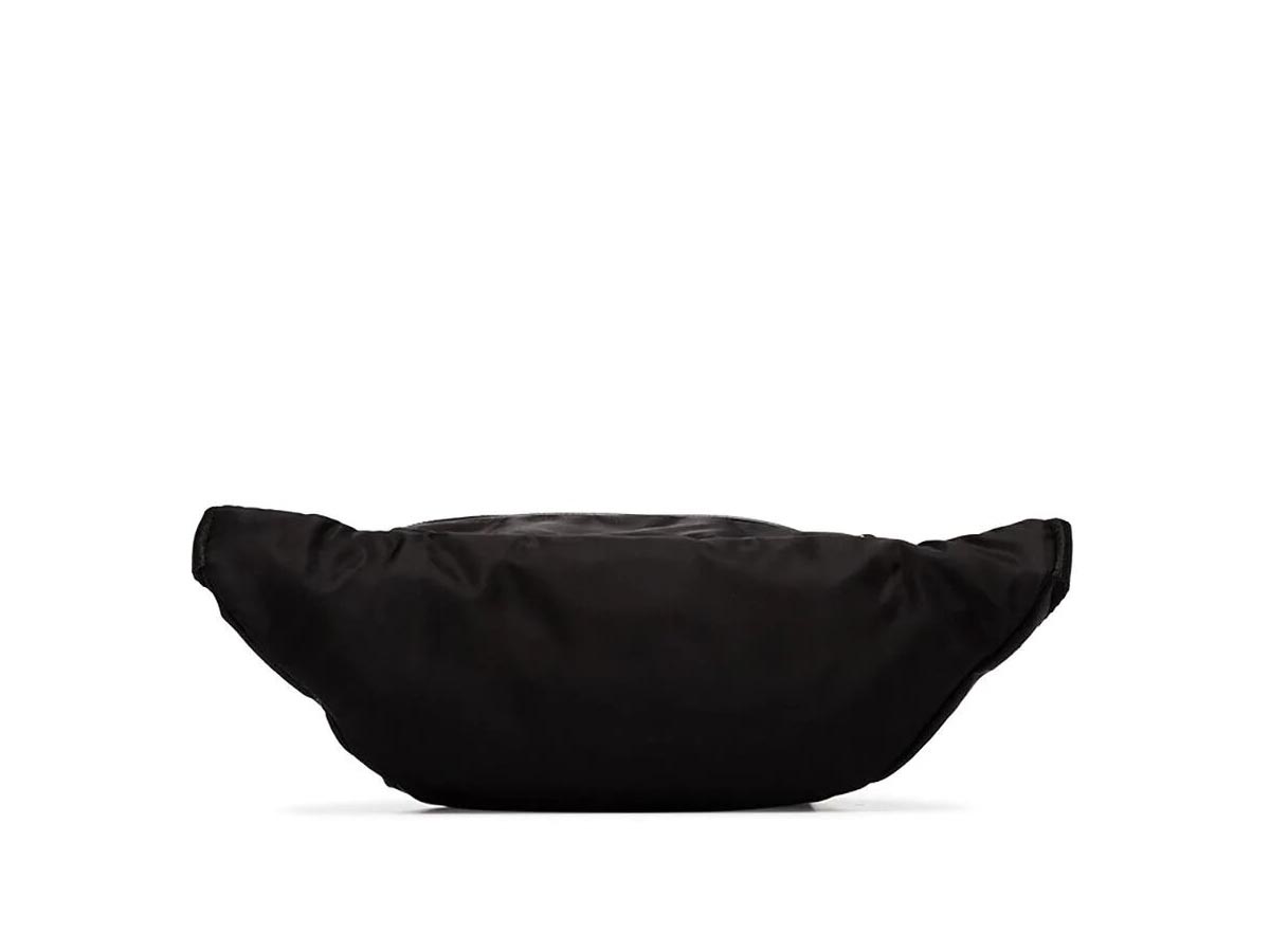 https://d2cva83hdk3bwc.cloudfront.net/givenchy-black-and-white-4g-bum-bag-3.jpg