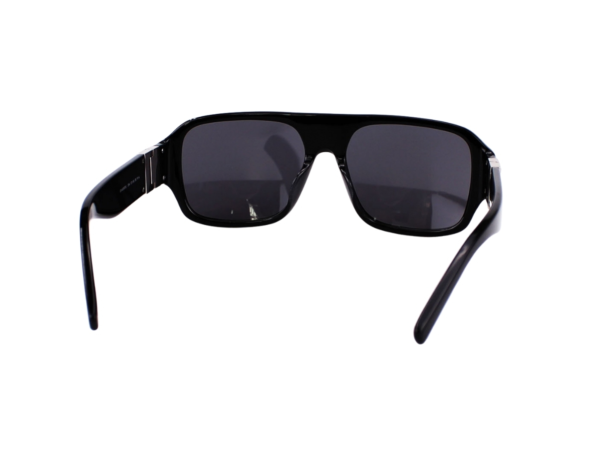 https://d2cva83hdk3bwc.cloudfront.net/givenchy-gv40007u-01a-57-sunglasses-in-black-acetate-frame-4g-hinges-silver-with-grey-lenses-5.jpg