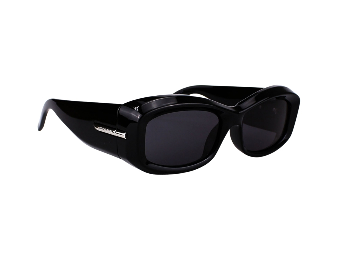 https://d2cva83hdk3bwc.cloudfront.net/givenchy-gv40044u-01a-56-sunglasses-in-black-acetate-frame-with-grey-lenses-3.jpg