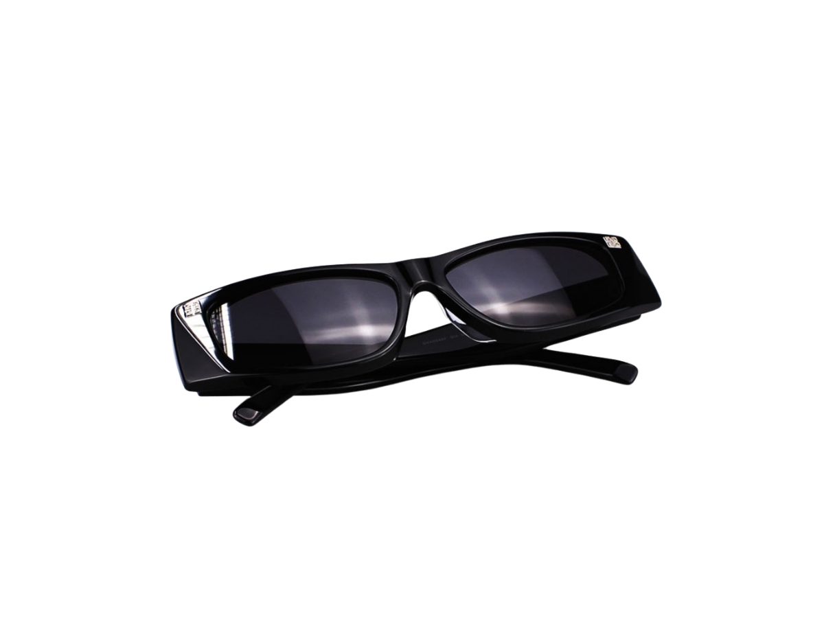 https://d2cva83hdk3bwc.cloudfront.net/givenchy-gv40048f-01a-56-sunglasses-in-black-acetate-frame-4g-silver-detail-with-grey-lenses-6.jpg