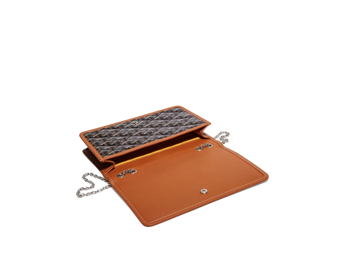 https://d2cva83hdk3bwc.cloudfront.net/goyard-alexandre-iii-bag-in-goyardine-canvas---chevroches-calfskin-with-palladium-hardware-black-tan-2.jpg