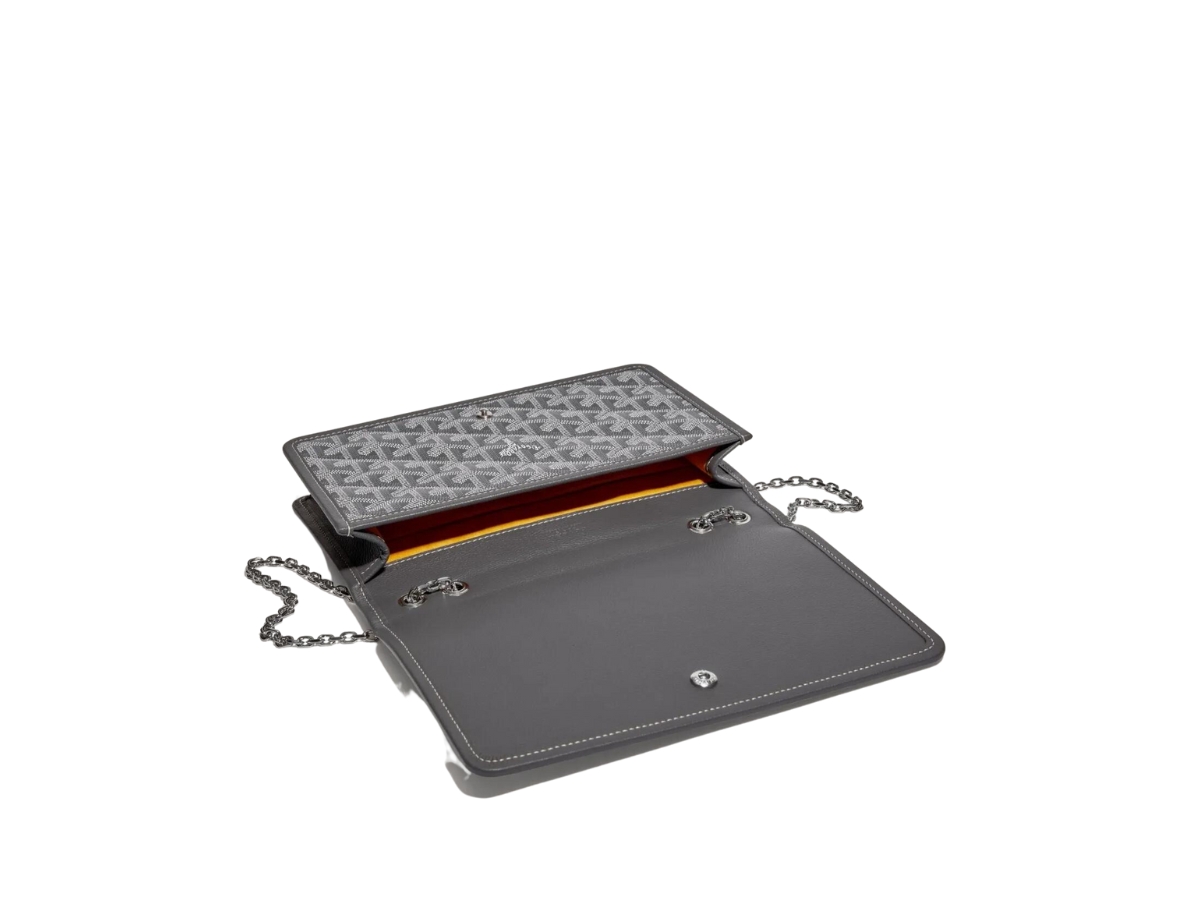 https://d2cva83hdk3bwc.cloudfront.net/goyard-alexandre-iii-bag-in-goyardine-canvas---chevroches-calfskin-with-palladium-hardware-grey-2.jpg