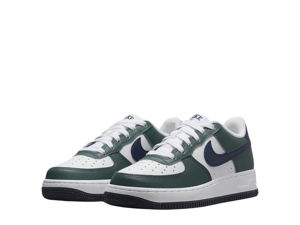https://d2cva83hdk3bwc.cloudfront.net/gs-nike-air-force-1-low-07-vintage-green-obsidian-3.jpg