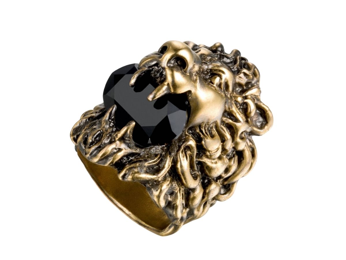 https://d2cva83hdk3bwc.cloudfront.net/gucci-black-crystal-lion-head-ring-with-swarovski-2.jpg
