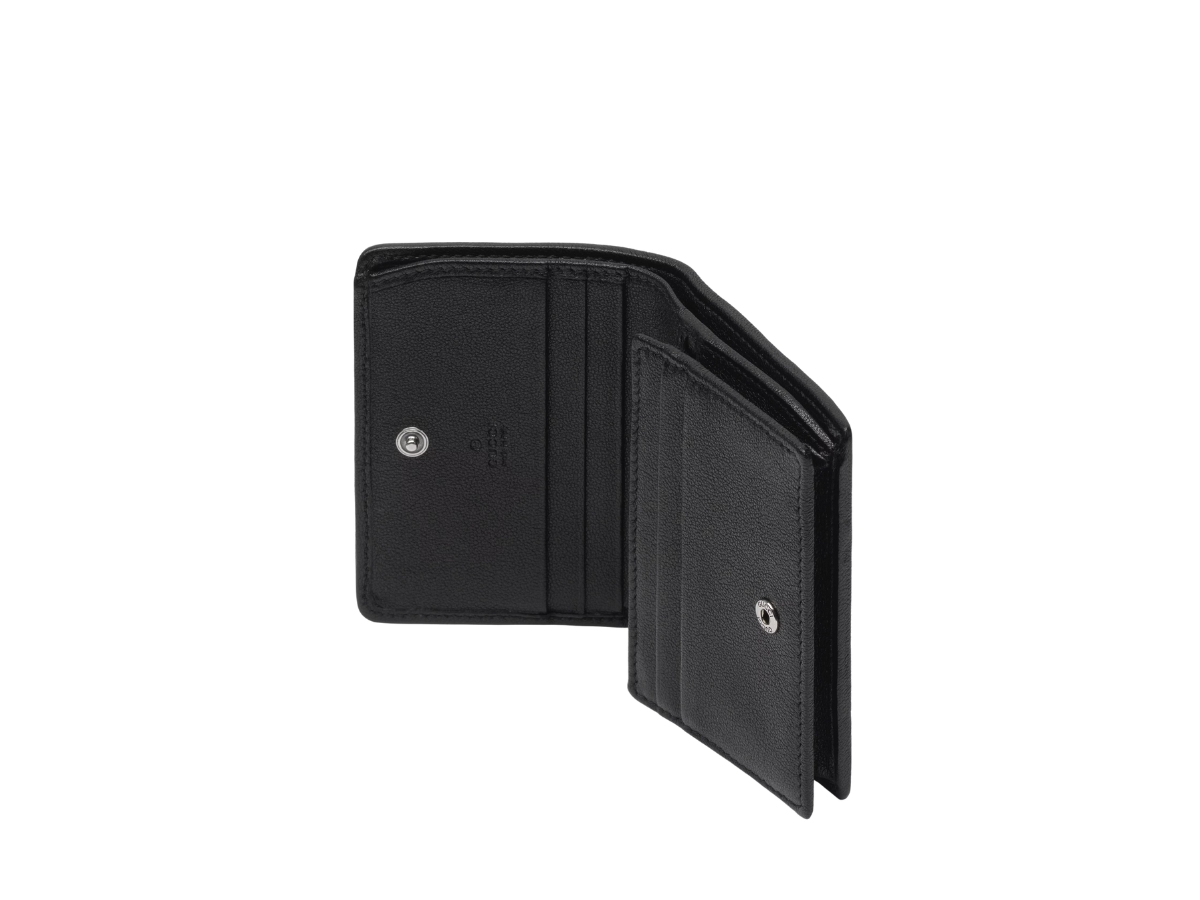https://d2cva83hdk3bwc.cloudfront.net/gucci-blondie-card-case-wallet-in-black-leather-with-round-interlocking-g-leather-patch-3.jpg
