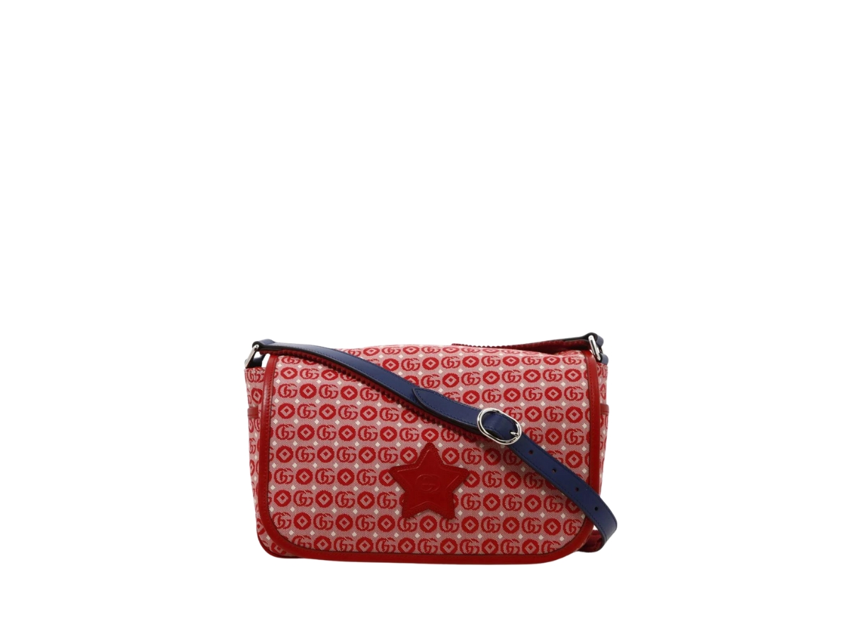 https://d2cva83hdk3bwc.cloudfront.net/gucci-children-messenger-bag-children-with-star-in-cotton-jacquard-with-silver-hardware-red-white-1.jpg