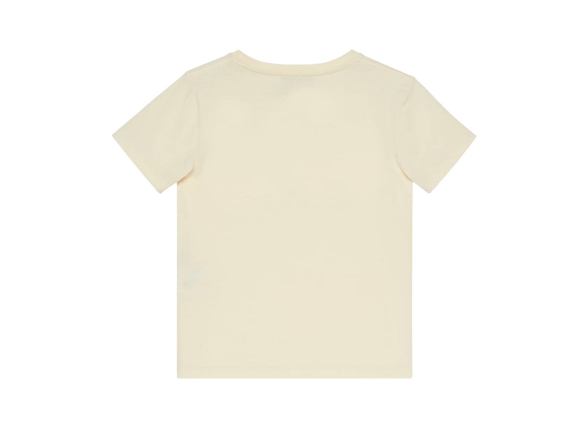 https://d2cva83hdk3bwc.cloudfront.net/gucci-children-s-cotton-apple-print-t-shirt-in-off-white-jersey-2.jpg