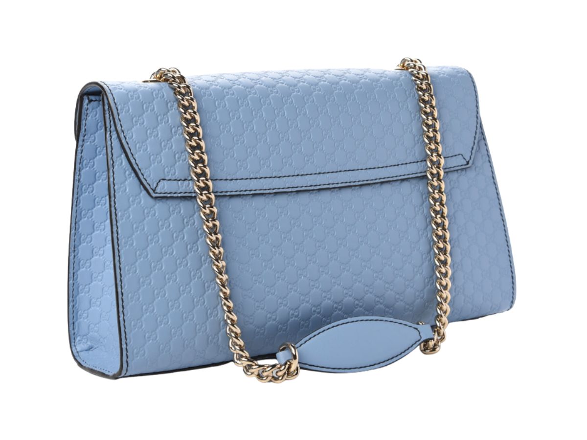 https://d2cva83hdk3bwc.cloudfront.net/gucci-emily-guccissima-chain-medium-shoulder-bag-blue-2.jpg