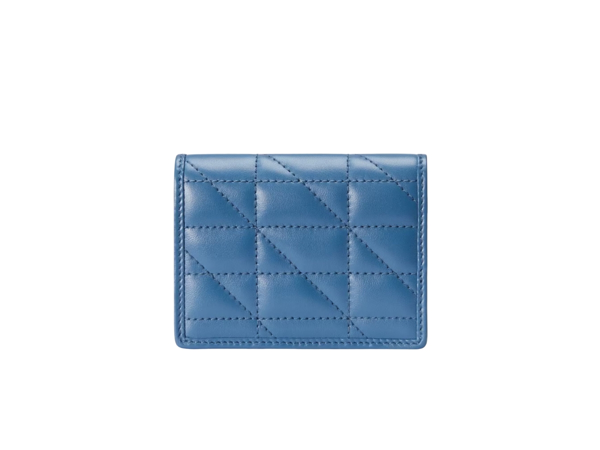 https://d2cva83hdk3bwc.cloudfront.net/gucci-gg-marmont-card-case-wallet-in-leather-with-silver-tone-hardware-blue-2.jpg