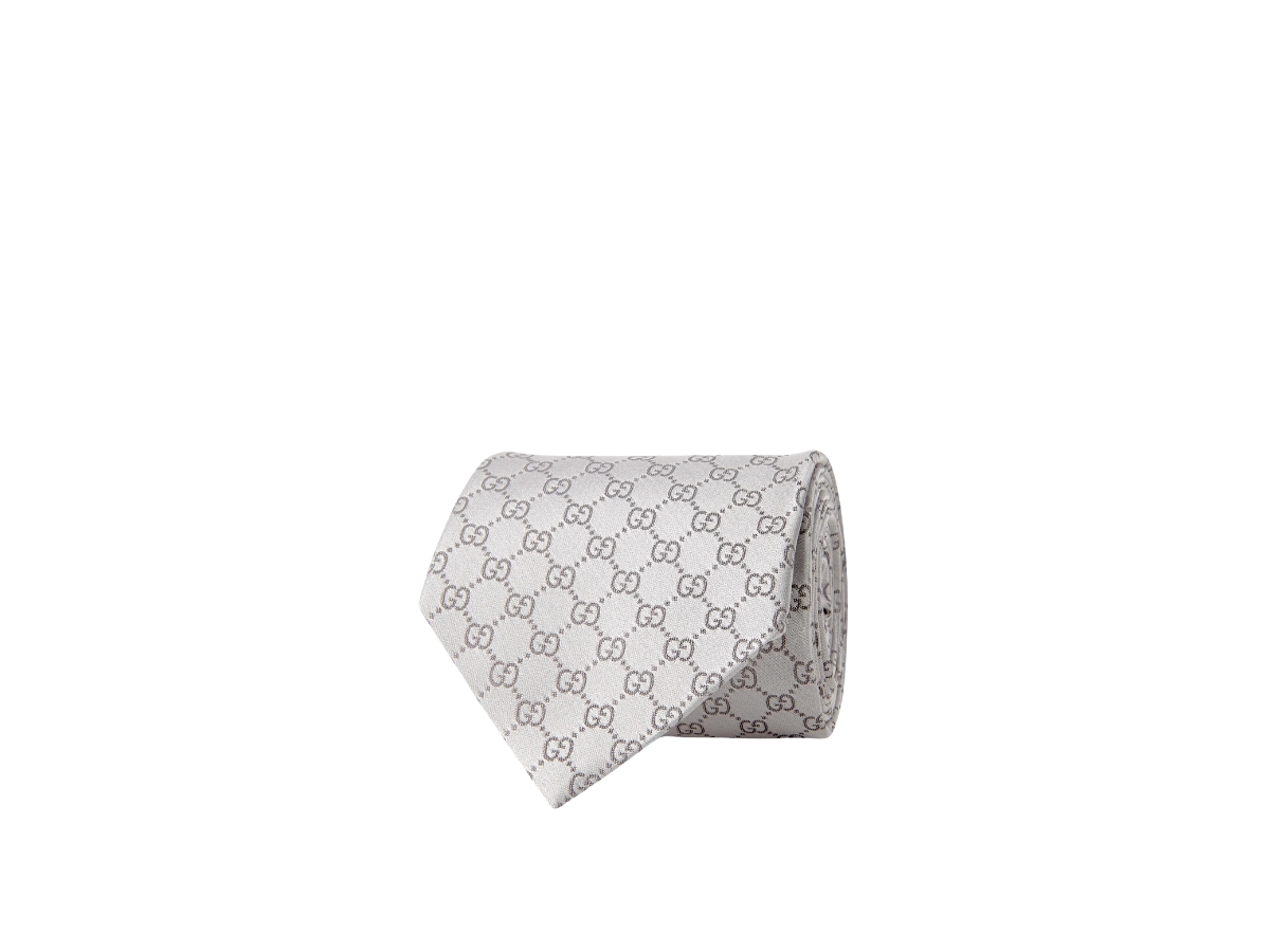 https://d2cva83hdk3bwc.cloudfront.net/gucci-gg-pattern-silk-tie-light-grey-and-grey-2.jpg