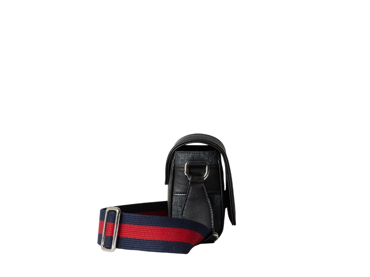 https://d2cva83hdk3bwc.cloudfront.net/gucci-gg-super-mini-bag-in-black-gg-supreme-canvas-with-palladium-toned-hardware-4.jpg