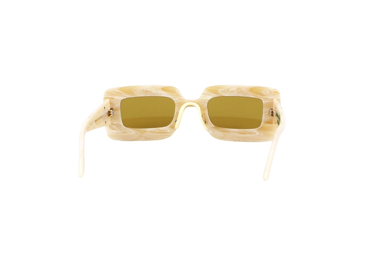 https://d2cva83hdk3bwc.cloudfront.net/gucci-gg0974s-002-49-sunglasses-in-ivory-acetate-frame-gold-interlocking-g-with-yellow-lenses-4.jpg
