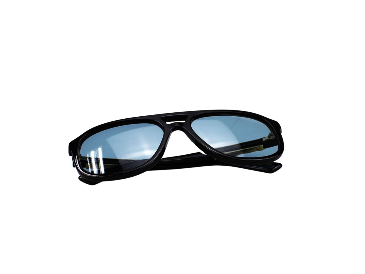 https://d2cva83hdk3bwc.cloudfront.net/gucci-gg1188s-004-58-sunglasses-in-black-acetate-frame-gold-lettering-with-blue-lenses-6.jpg