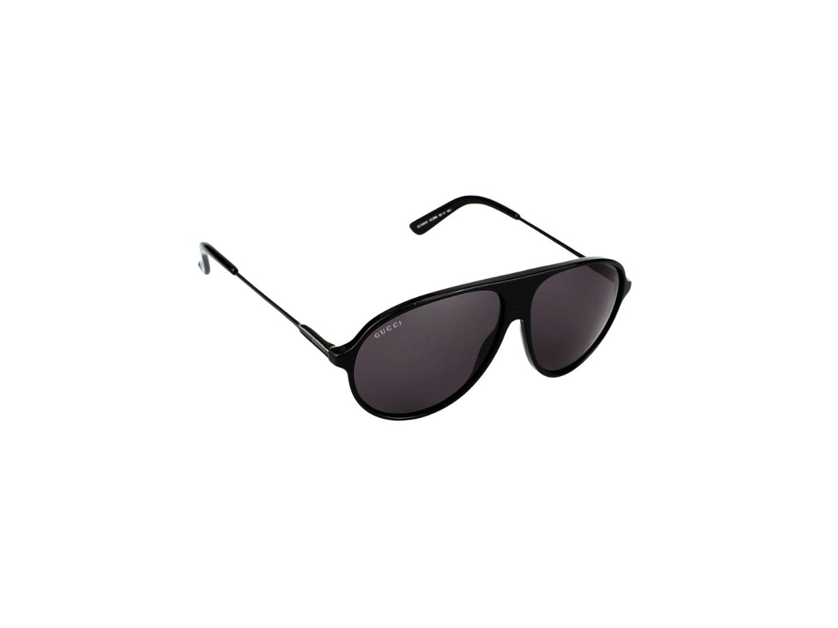 https://d2cva83hdk3bwc.cloudfront.net/gucci-gg1649s-sunglasses-in-black-metal-plastic-frame-with-grey-lens-3.jpg