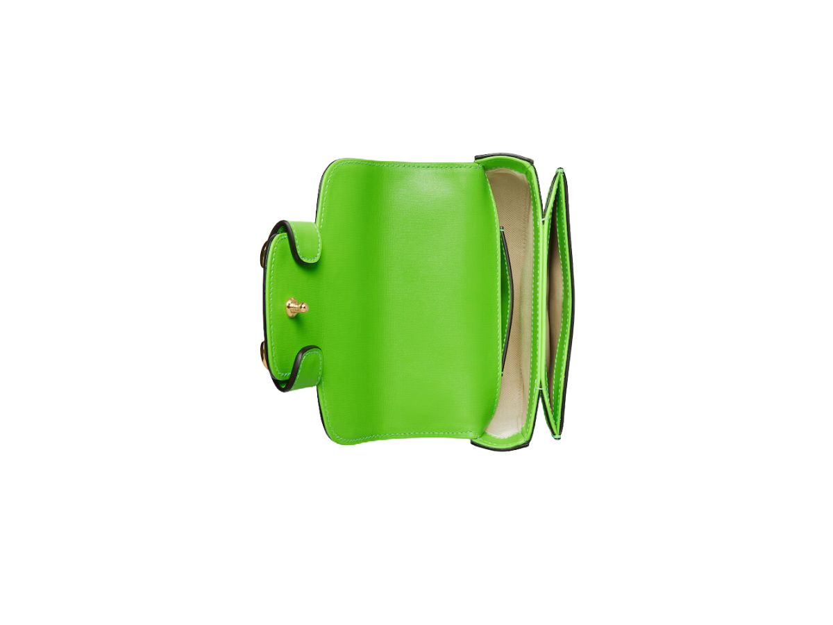https://d2cva83hdk3bwc.cloudfront.net/gucci-horsebit-1955-mini-top-handle-bag-in-electric-green-leather-with-light-gold-toned-hardware-4.jpg