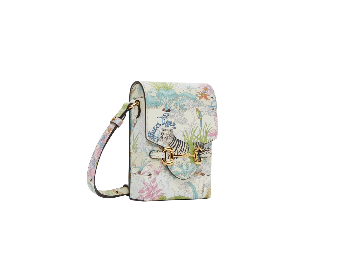 https://d2cva83hdk3bwc.cloudfront.net/gucci-horsebit-1955-shoulder-bag-in-gucci-tiger-printed-with-gold-hardware-chalky-white-3.jpg