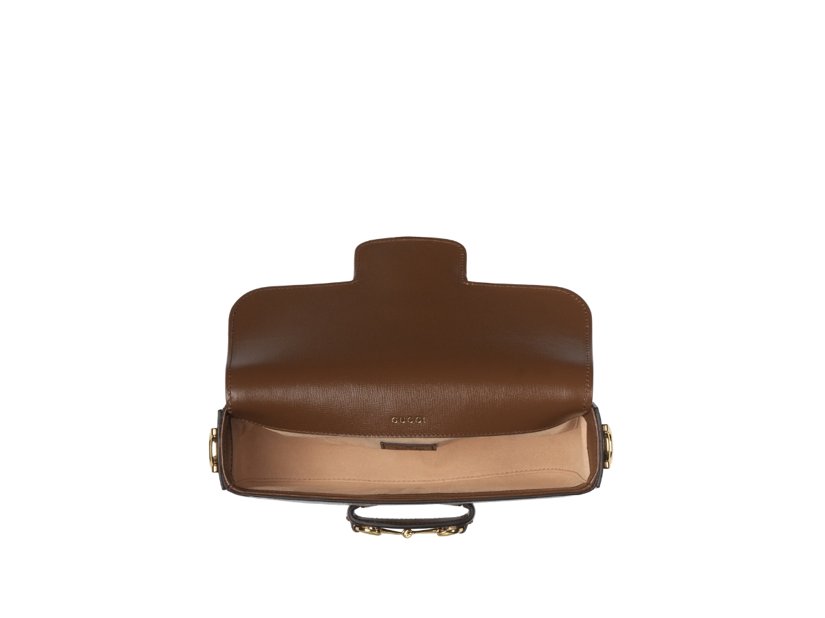 https://d2cva83hdk3bwc.cloudfront.net/gucci-horsebit-1955-small-shoulder-bag-in-brown-leather-with-gold-toned-hardware-3.jpg