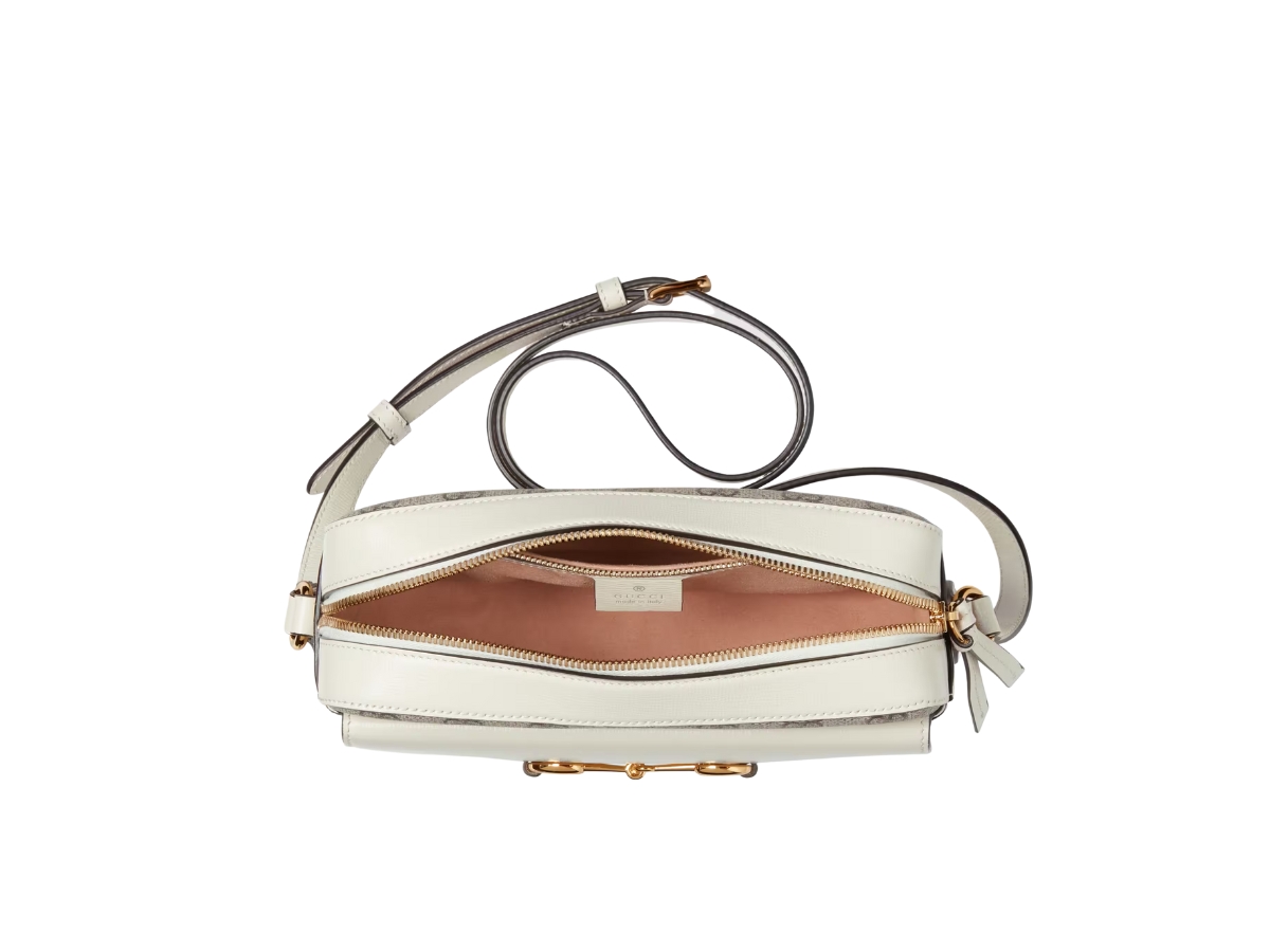 https://d2cva83hdk3bwc.cloudfront.net/gucci-horsebit-1955-small-shoulder-bag-in-gg-supreme-canvas-with-gold-toned-hardware-white-ebony-3.jpg