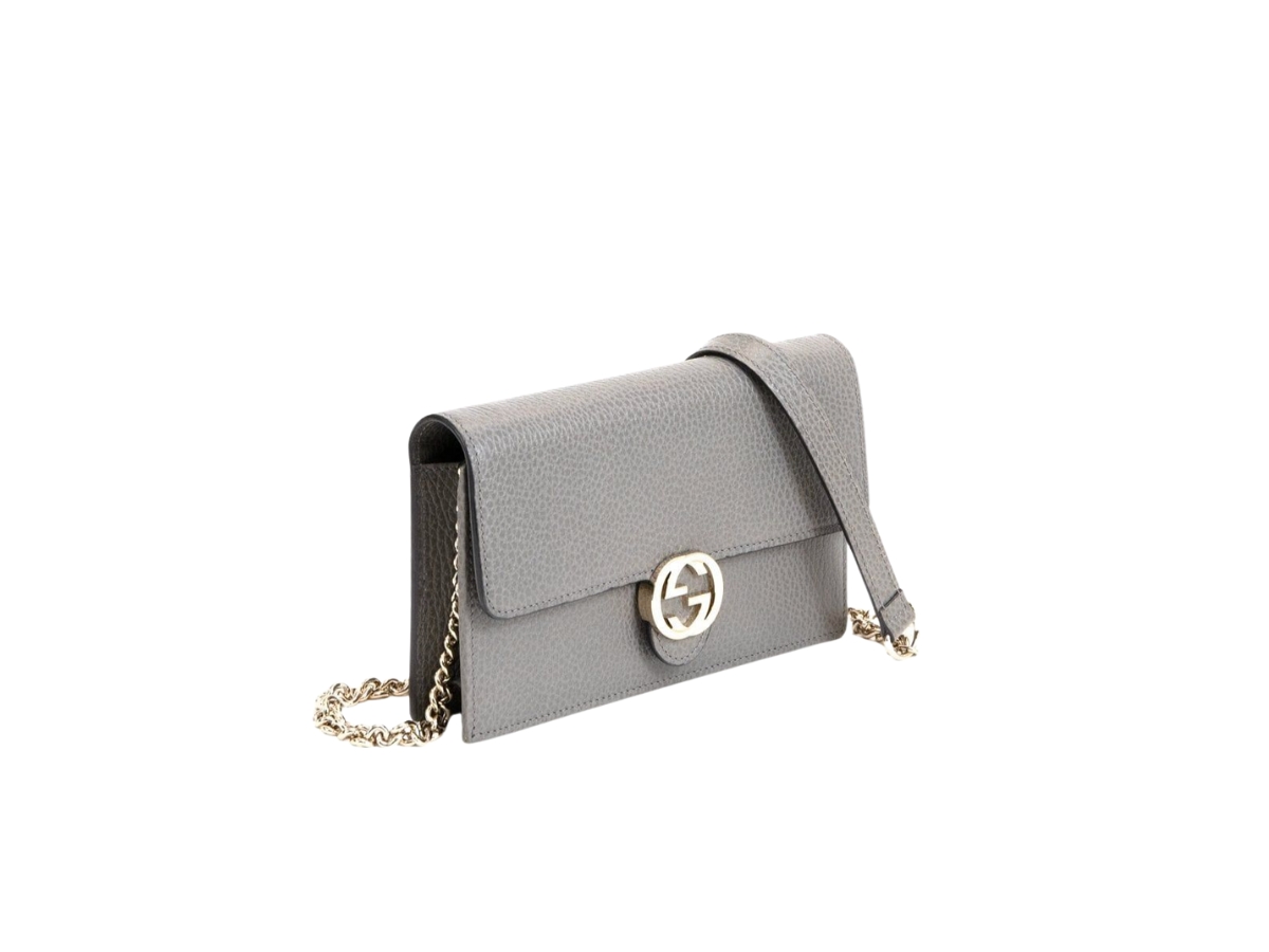 Gucci Interlocking G Leather Wallet On Chain in Gray