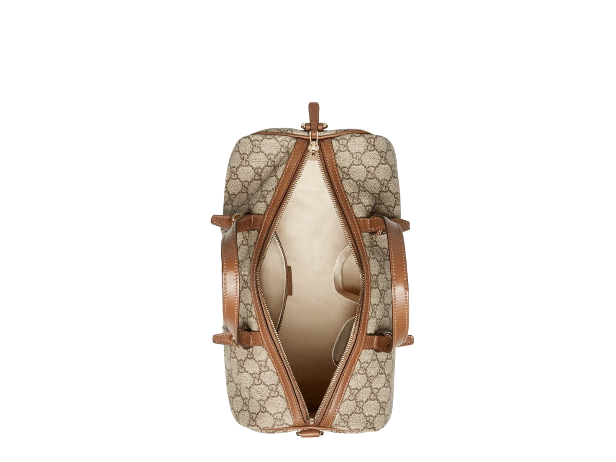 https://d2cva83hdk3bwc.cloudfront.net/gucci-nice-boston-bag-in-beige-ebony-gg-supreme-canvas-with-light-fine-gold-toned-hardware-4.jpg